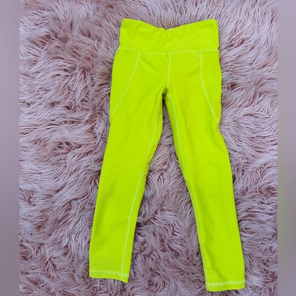 High-Waisted Leggings for Girls ( 5 leggings +3 shorts) - Picture 3 of 5